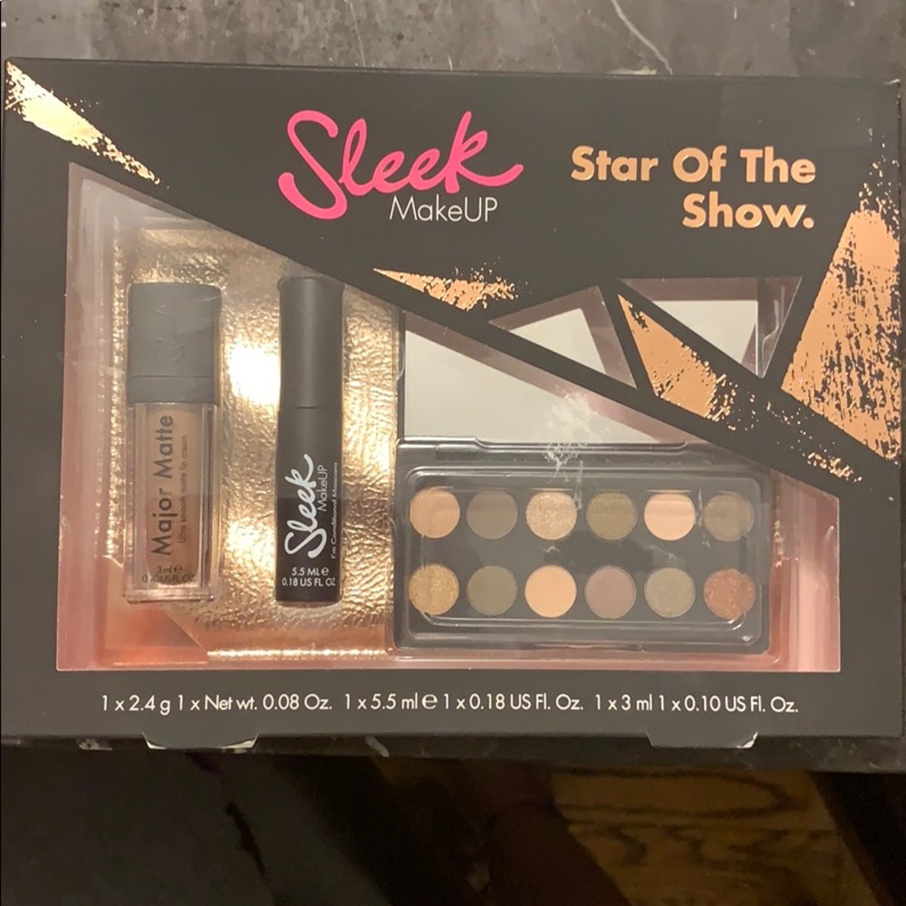 Sleek Makeup gift set